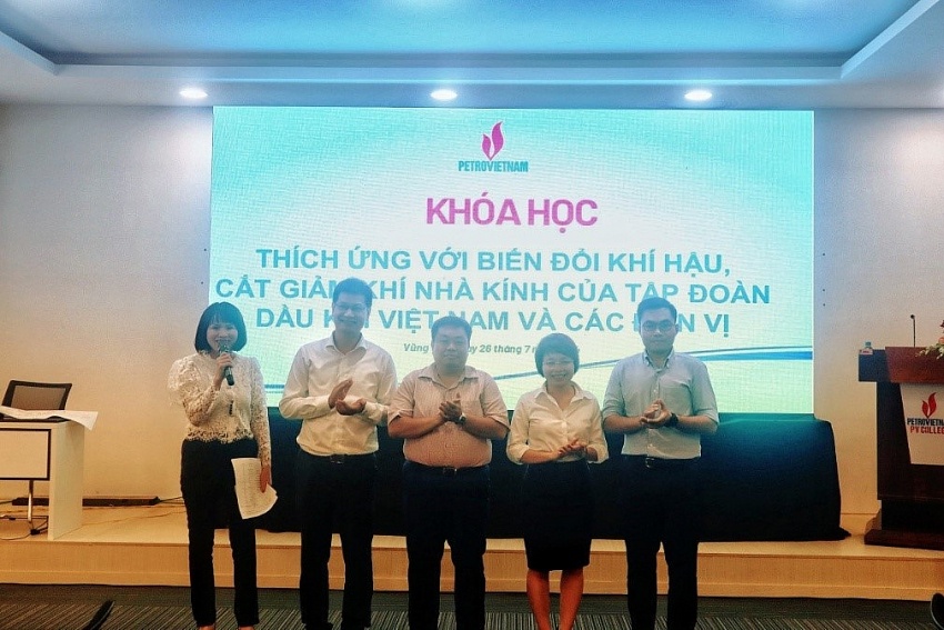 Khóa đào tạo “Thích ứng với biến đổi khí hậu, cắt giảm khí nhà kính của Tập đoàn Dầu Khí Việt Nam và các đơn vị”