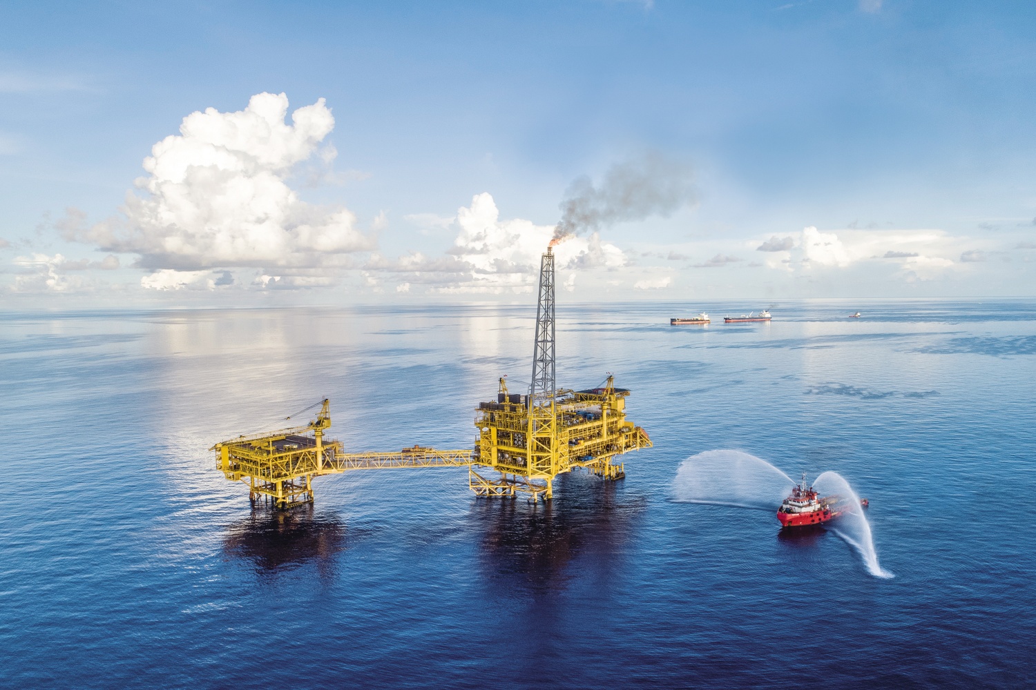 Thời cơ mới, vận hội mới để Petrovietnam phát triển thần tốc